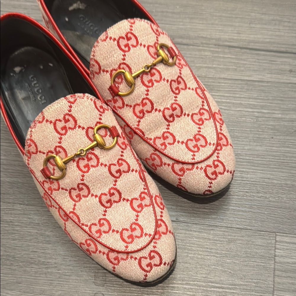 Authentic Gucci Women Red and Cream Slip-On Loafers